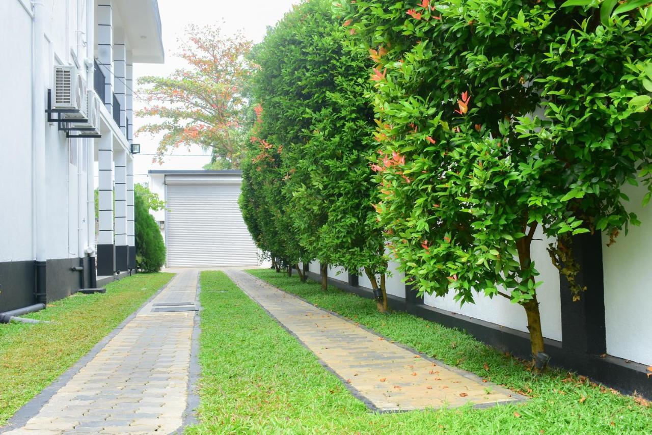 Minuri Villa Hikkaduwa Exteriör bild