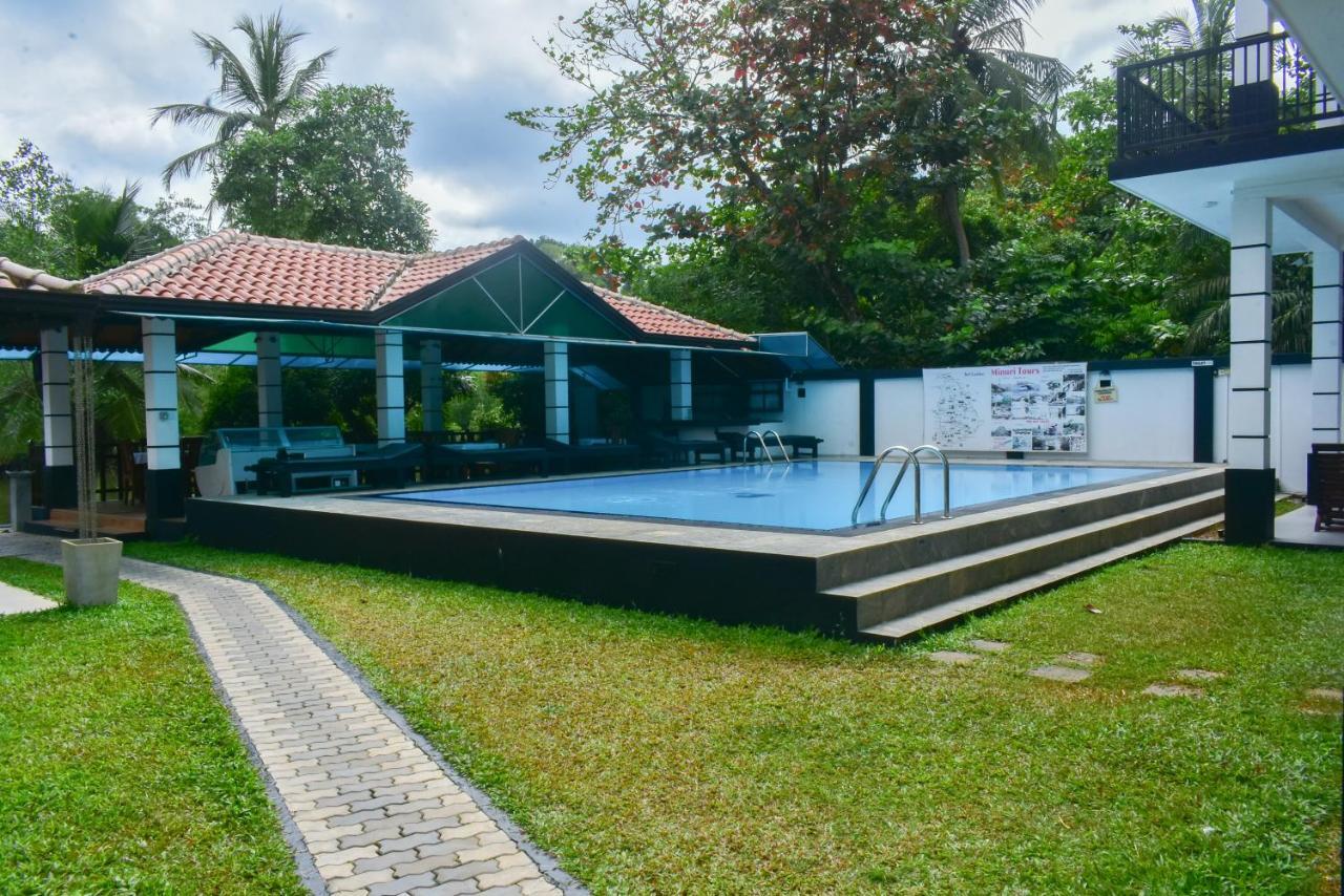 Minuri Villa Hikkaduwa Exteriör bild