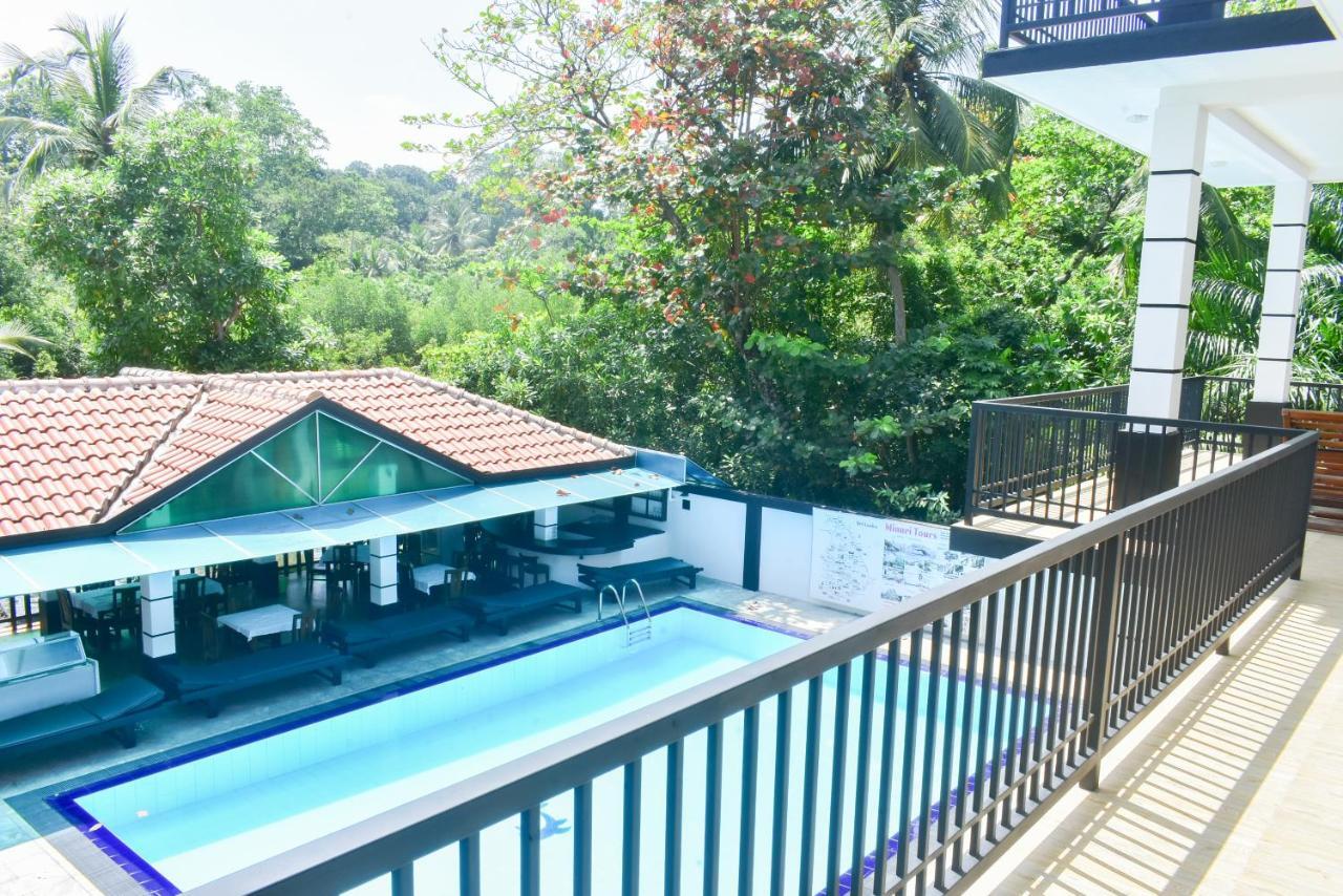 Minuri Villa Hikkaduwa Exteriör bild